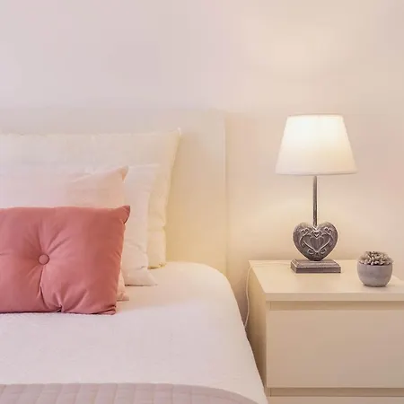 Litoral Mar Dream, 500 Mbs Free Wi-fi, Private Parking, Pool Апартаменты