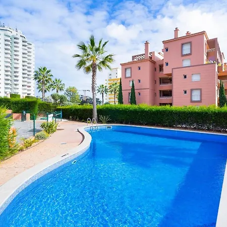 Litoral Mar Dream, 500 Mbs Free Wi-fi, Private Parking, Pool * Portimão